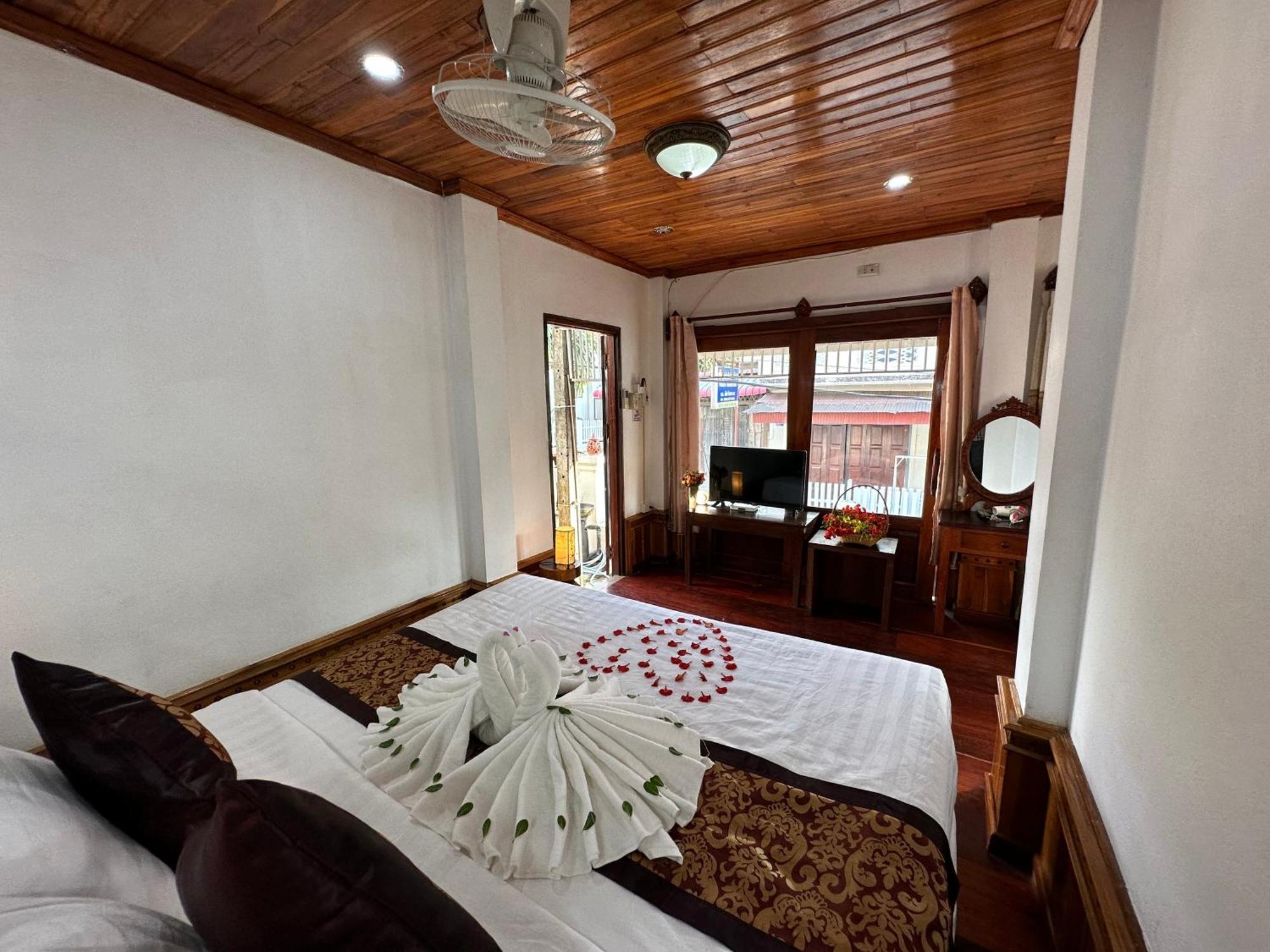 Villa Thida Mekong Riverside Luang Prabang Habitación foto