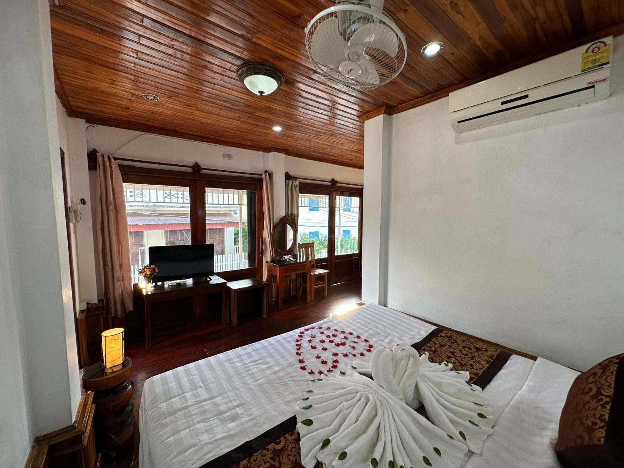 Villa Thida Mekong Riverside Luang Prabang Habitación foto